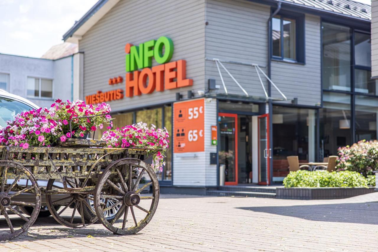 Info Hotel Palanga Eksteriør bilde