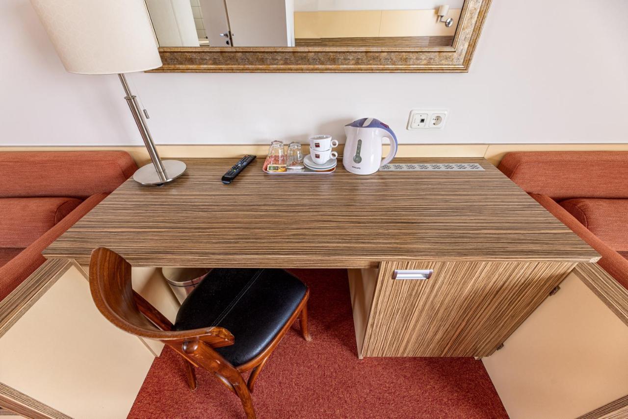 Info Hotel Palanga Eksteriør bilde